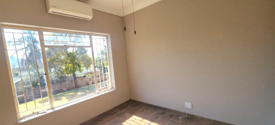 3 Bedroom Property for Sale in Ifafi North West